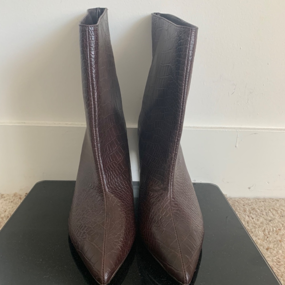 Express Croc Booties - Picture 9 of 9